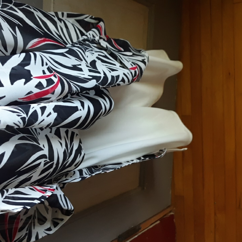 NWT Nine West Dress Black, White and Red - Picture 9 of 11